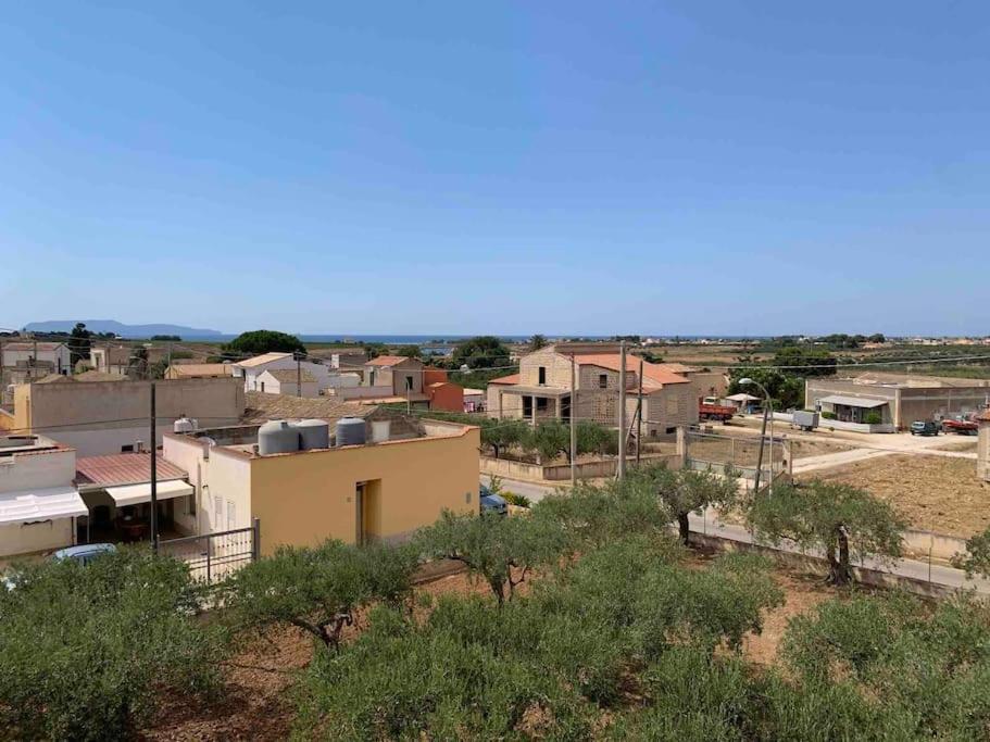 Casa Vacanza Torre Di Mezzo - Tramonto Marausa Eksteriør billede