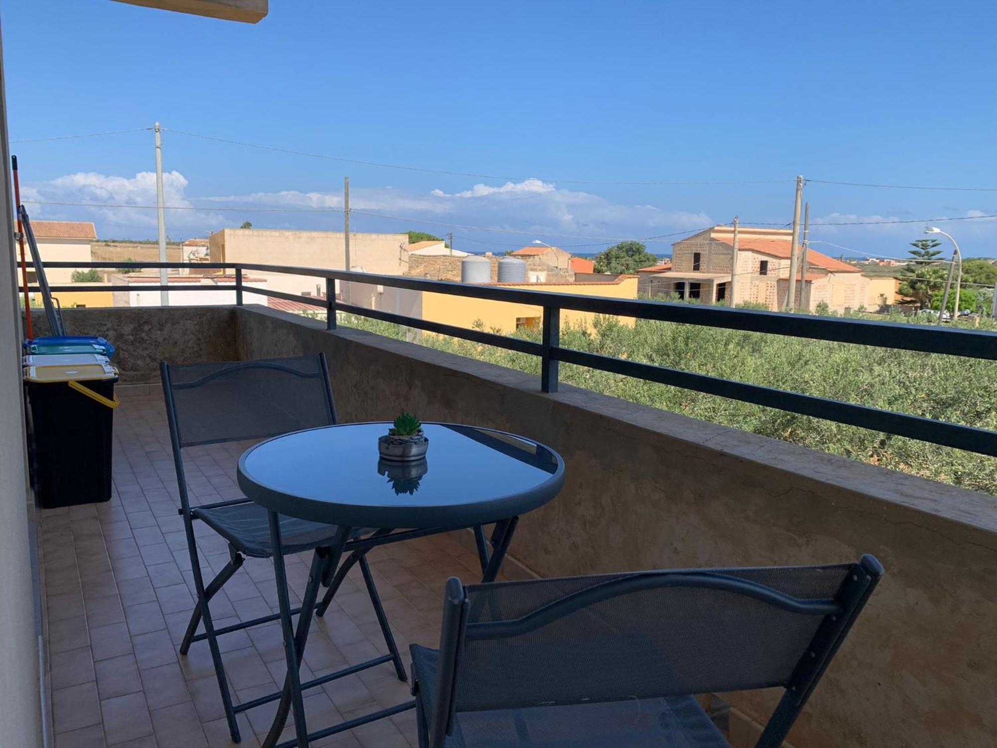 Casa Vacanza Torre Di Mezzo - Tramonto Marausa Eksteriør billede